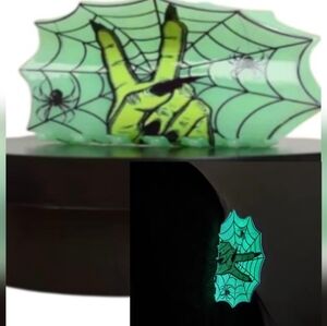New Glow-in-the-Dark Disney’s Wicked Spider Web Hair Clip Claw